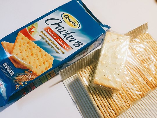 colussi-crackers3